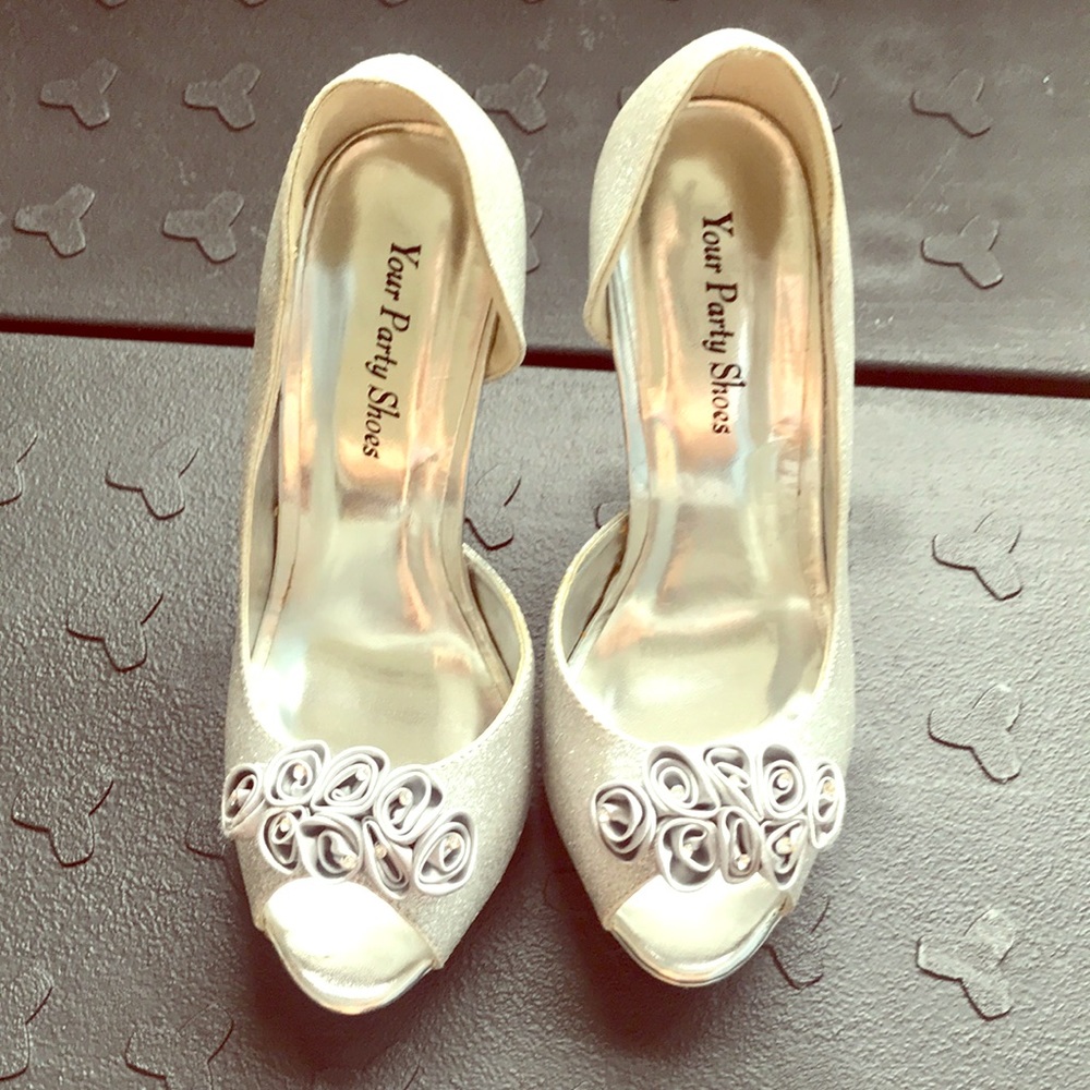 Silver Glitter Pumps